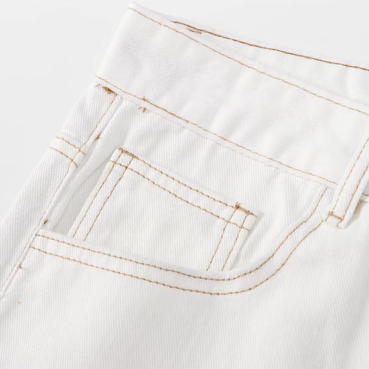 Rabiya - Wijde damesjeans met vintage gesp en hoge taille