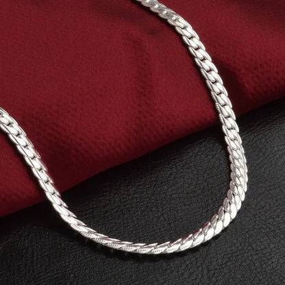 Herenketting met platte schakel en zilveren glans