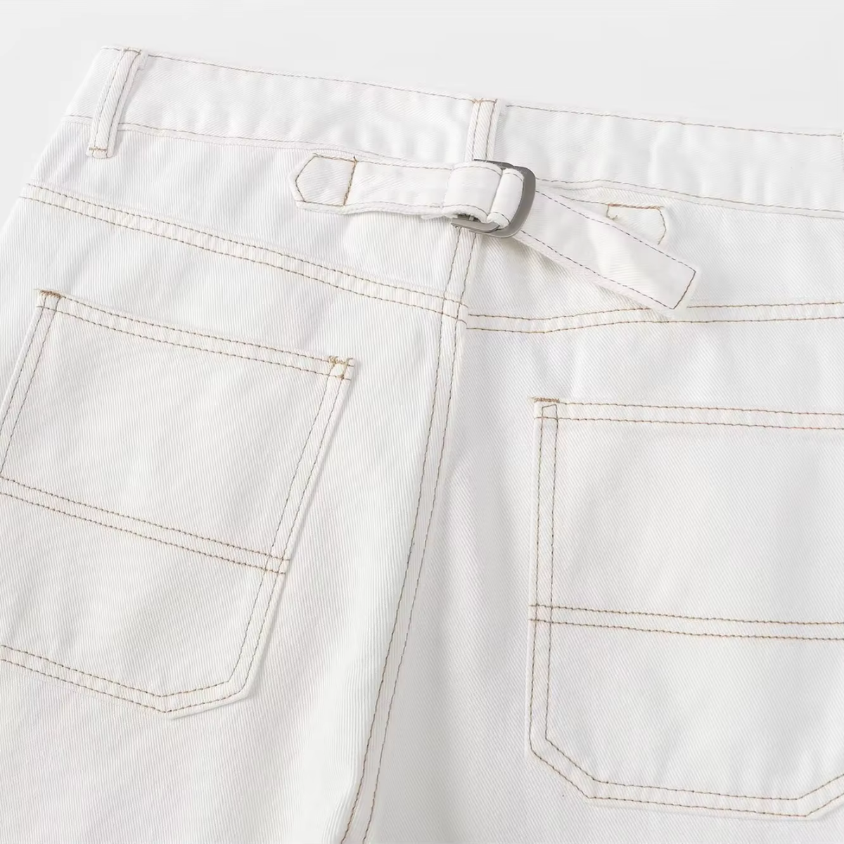 Rabiya - Wijde damesjeans met vintage gesp en hoge taille