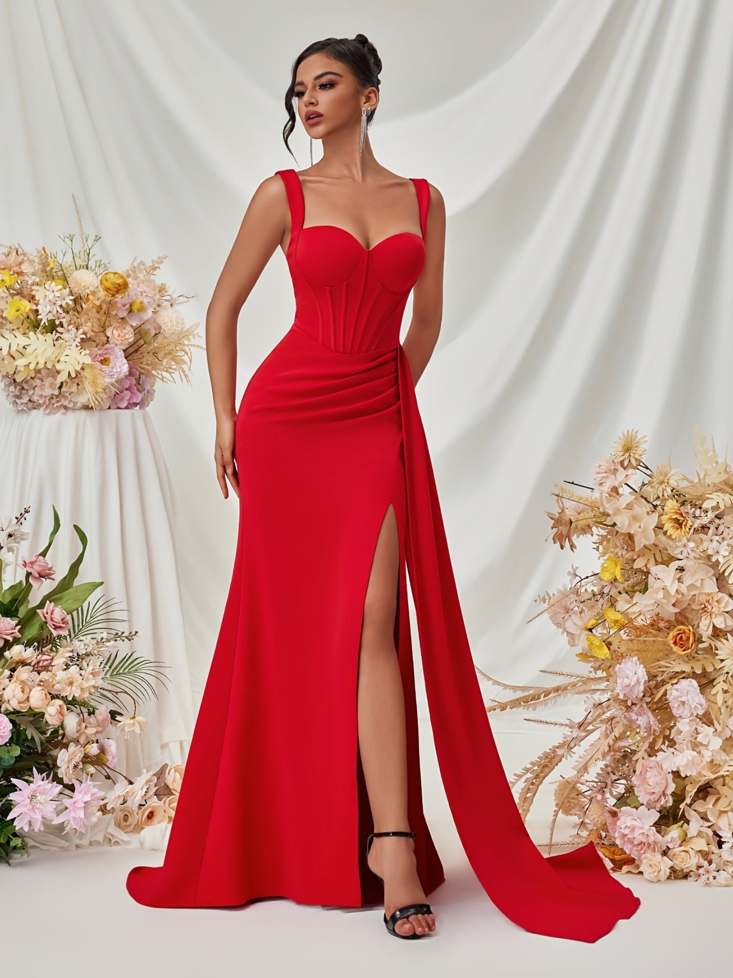 Kamiyah - Gedrapeerde korset maxi-jurk met schouderbandjes en hoge split voor vrouwen