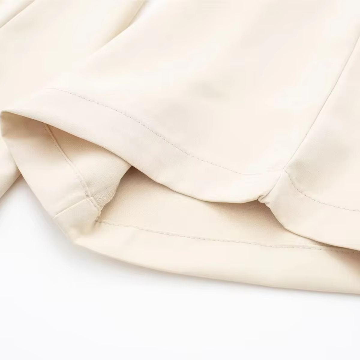 Cassie - Elegance broek met rits aan de voorkant Beige