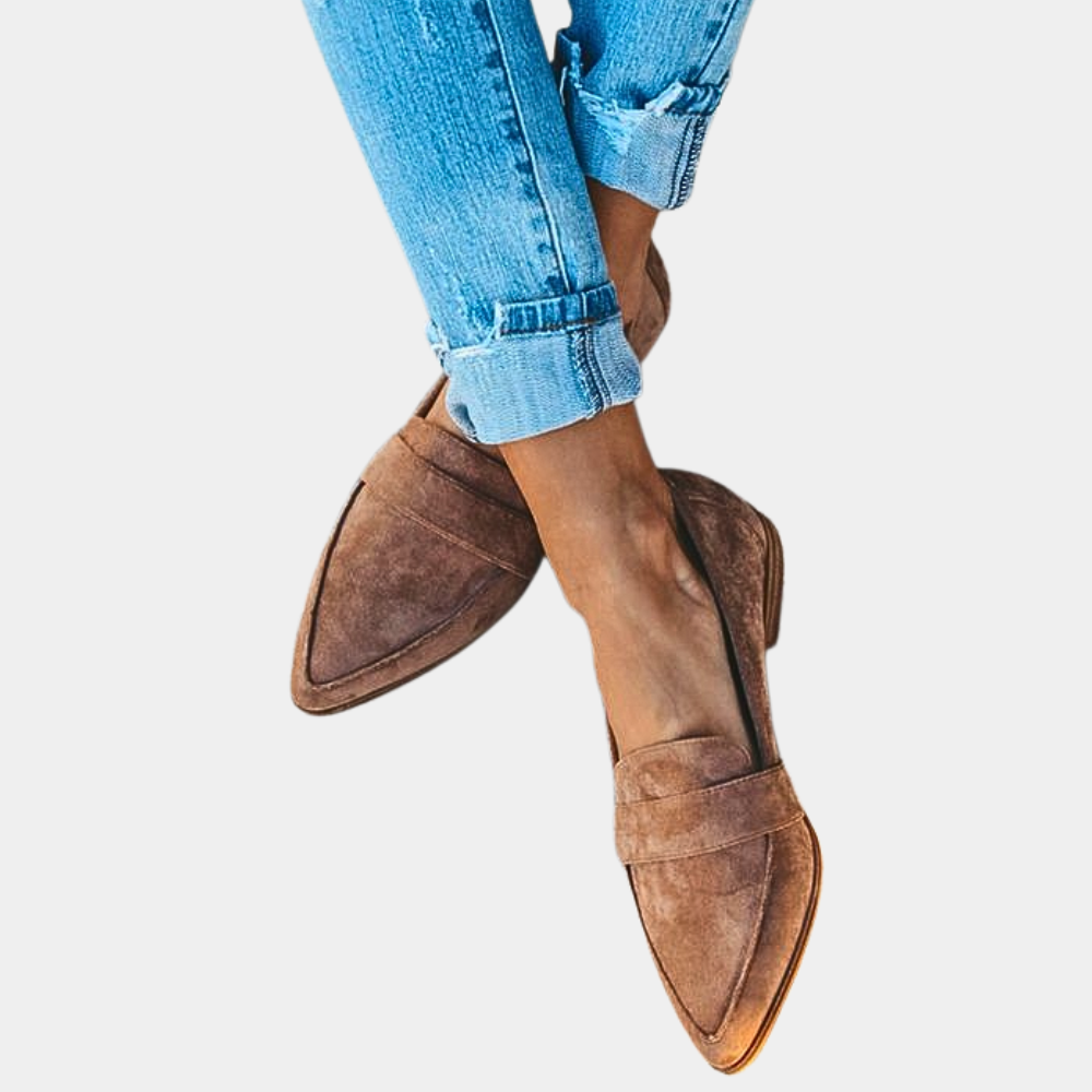 Anca - Puntige dames loafers met brede band en lage instap