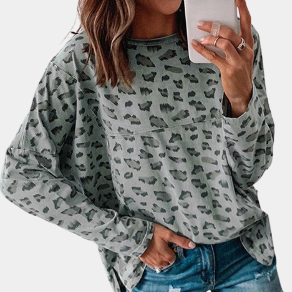 Nova - Losvallende casual top met luipaardprint