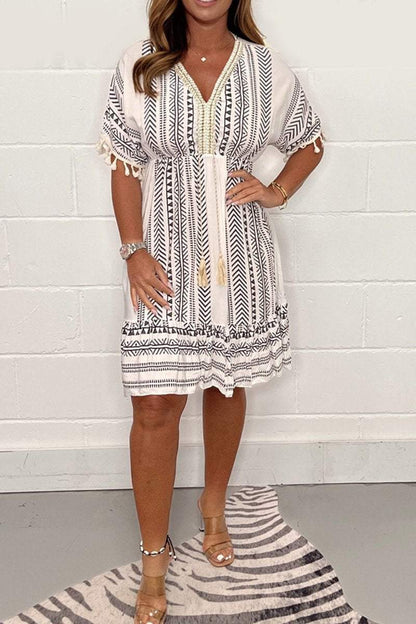 Iga - Korte zomerjurk met v-hals voor dames