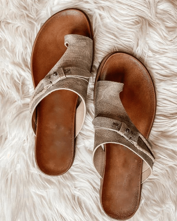Gweneira - Dames teenslippers met voetbed en verstelbare band