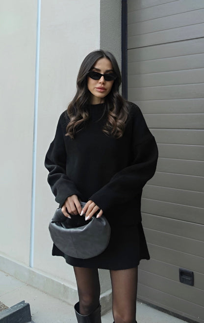 Angelika – Gebreide minirok met oversized trui voor dames