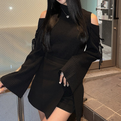 Zanna | Chique geribde trui met cold-shoulder design