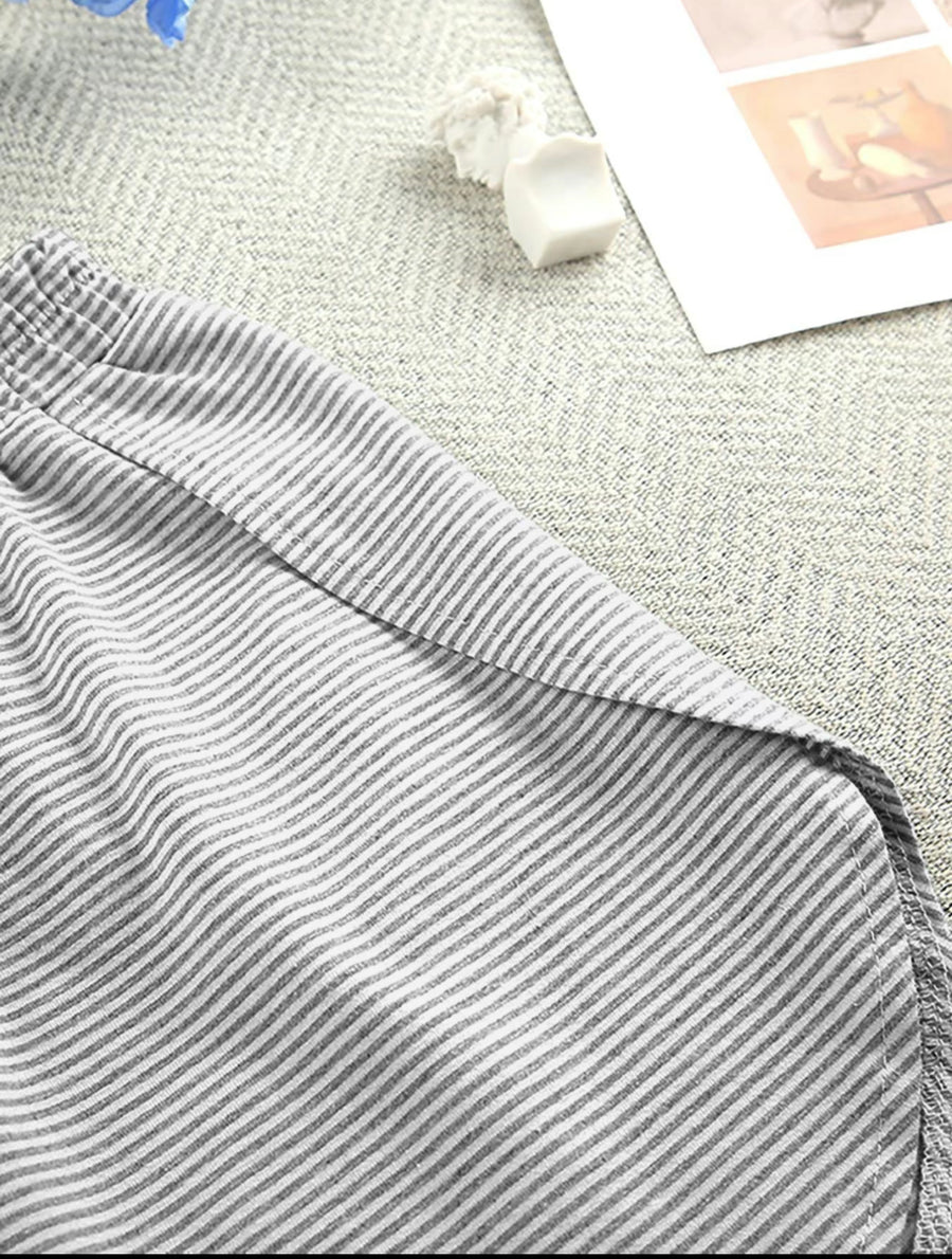 Judit - Luchtige tweedelige dames set met streepdetail en relaxte fit