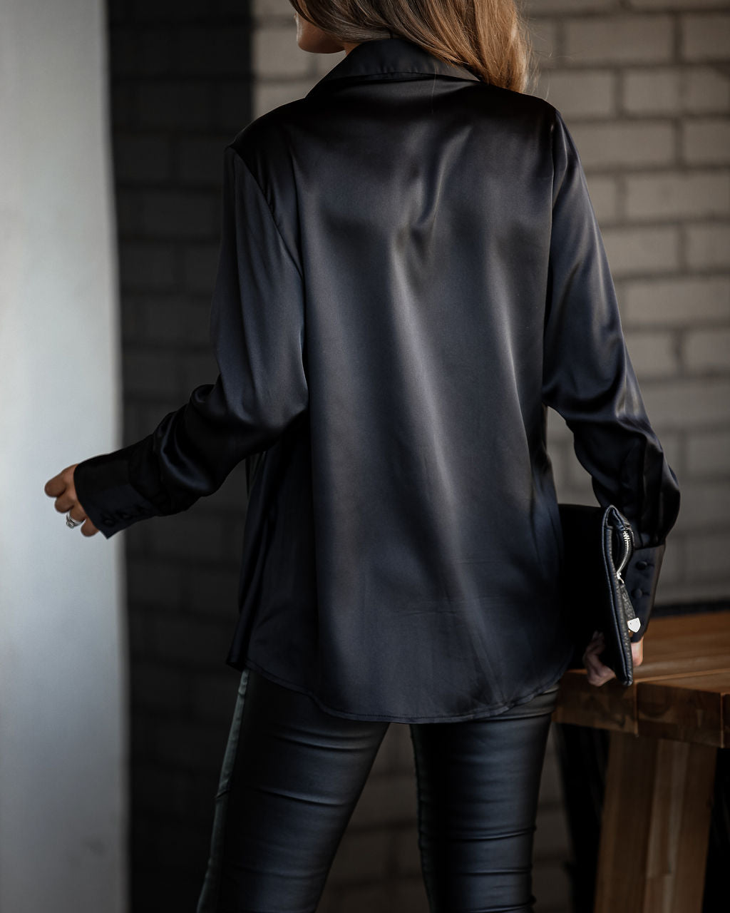 Tessa - Drape blouse zwart satijn