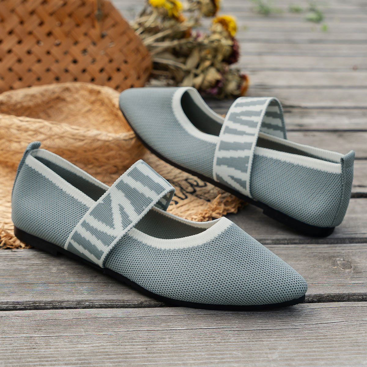 Tamara - Puntige dames ballerina met stretchband