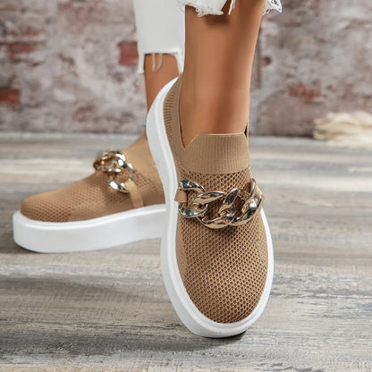 Raphaelle - Slip-on sneakers met chunky kettingdetail voor dames