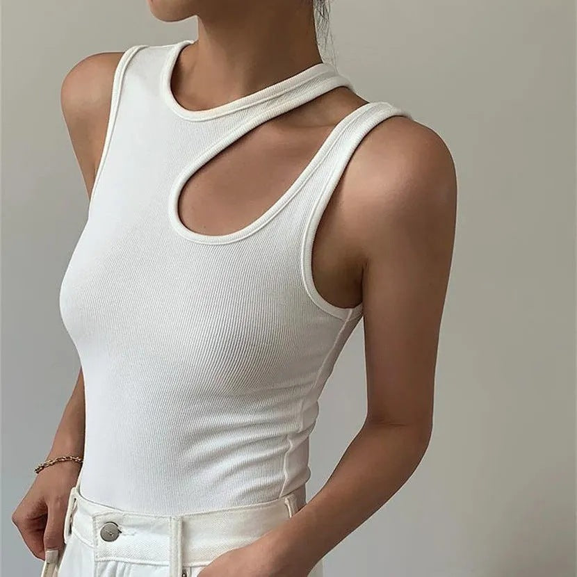 Sabatina - Asymmetrische tanktop met cut-out halslijn voor dames