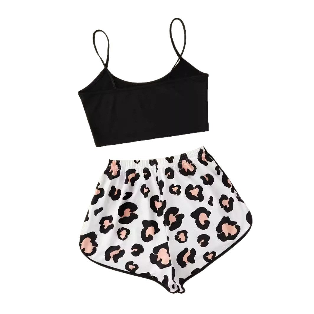 Sibylle - Dames loungepyjamaset met crop top en elastische short