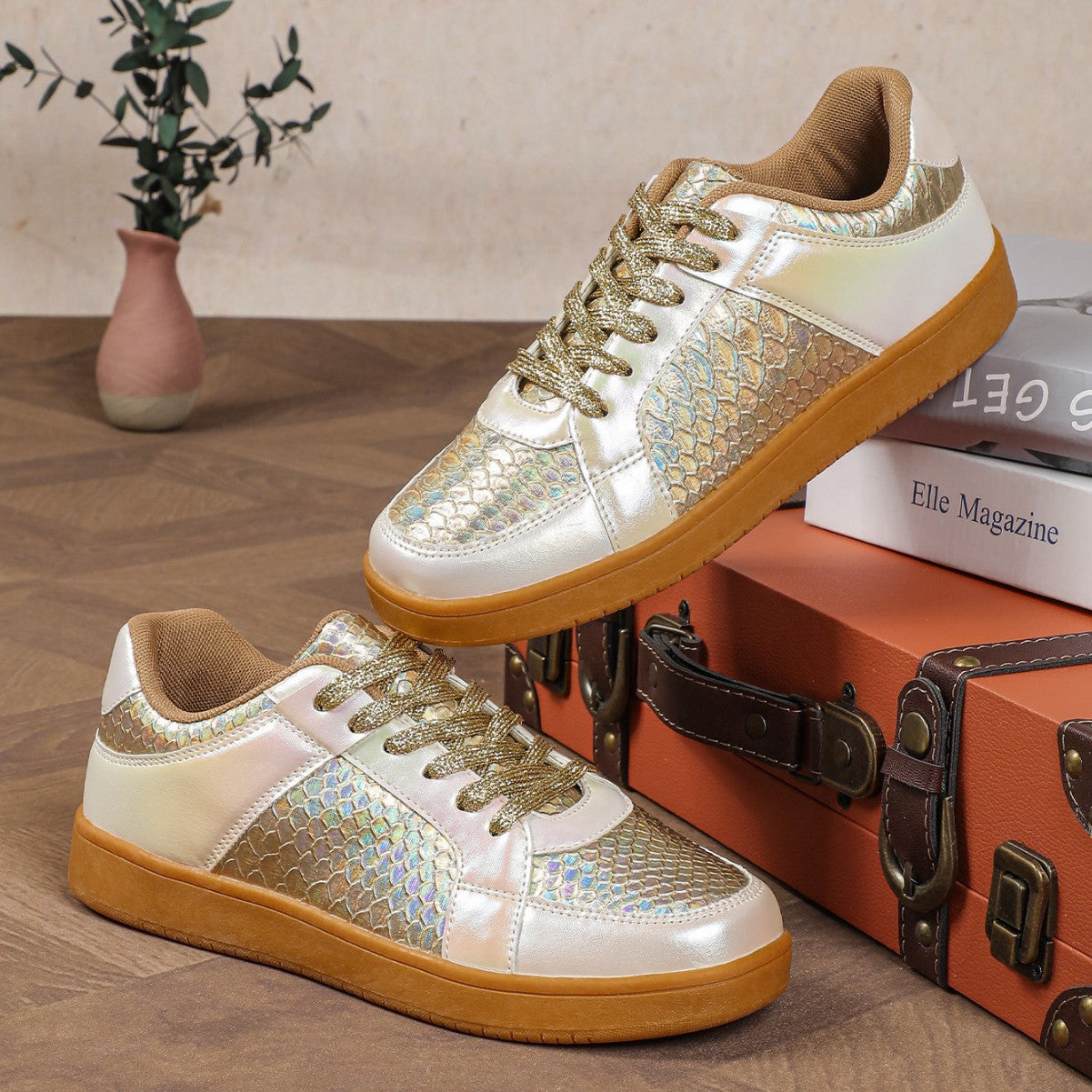 Kirsten - Dames sneakers met structuuraccent en stevige zool