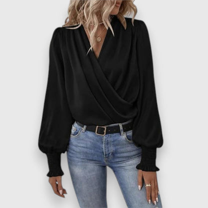 Arianwen - Dames blouse met overslag en geplooide mouwdetails
