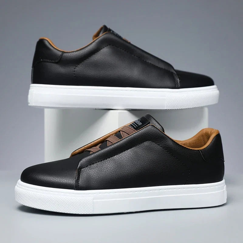 Bran - Lage herensneaker met contrasterende binnenvoering