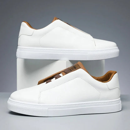 Bran - Lage herensneaker met contrasterende binnenvoering