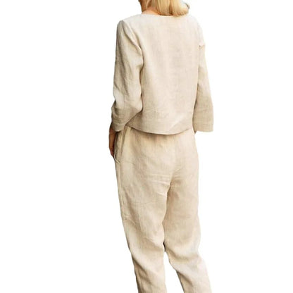 Belle – Casual damespak met strikceintuur