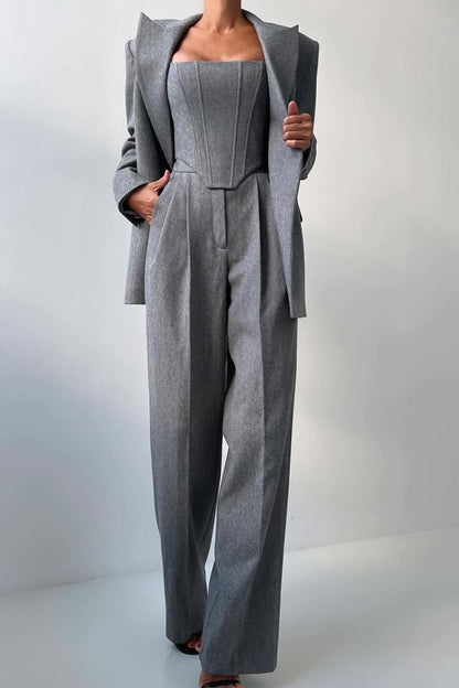 Armelda - Getailleerd damespak met top, blazer en broek