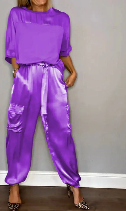 Hattie - Satijnen dames set met losse top en cargo broek