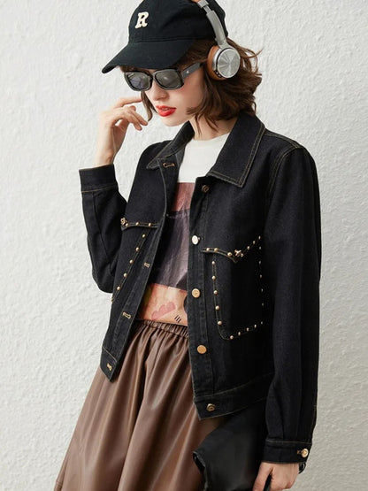 Lucinda - Korte dames denim jas met studs