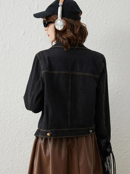 Lucinda - Korte dames denim jas met studs