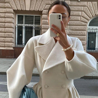 Ventura - Trenchcoat met dubbele riemen voor dames