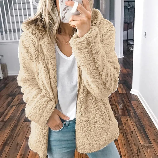 Isadora - Dames knusse teddy fleece jas met capuchon