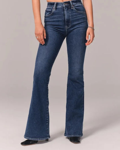 Karylle - Moderne flared jeans voor dames