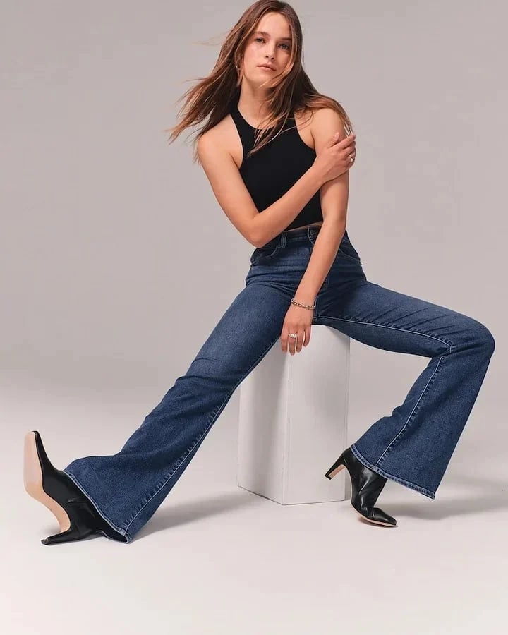 Karylle - Moderne flared jeans voor dames