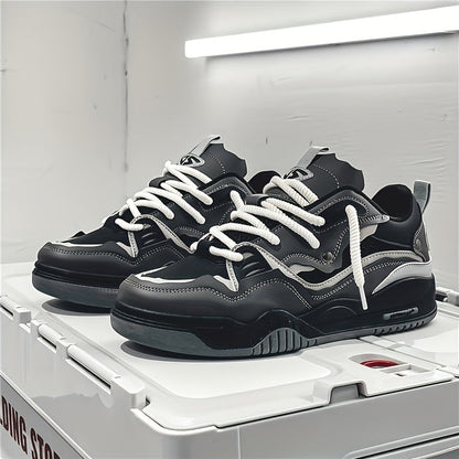 Cuthbert - Lage herensneaker met contrastdetails en sportieve zool