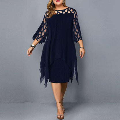 Danica - Plus size avondjurk met speels overlay design voor dames