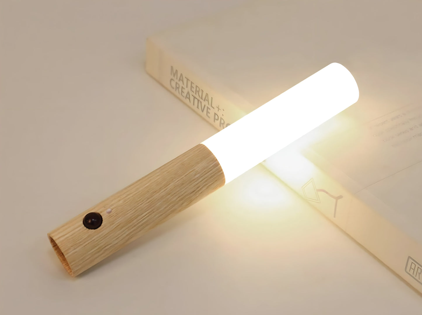 Handige draagbare draadloze magnetische LED nachtlamp-looplamp