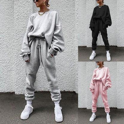 Dior - Tweestuks lounge set met oversized sweatshirt en broek met trekkoord