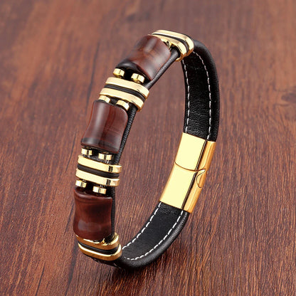 Luxe herenarmband met houtaccenten en metalen details