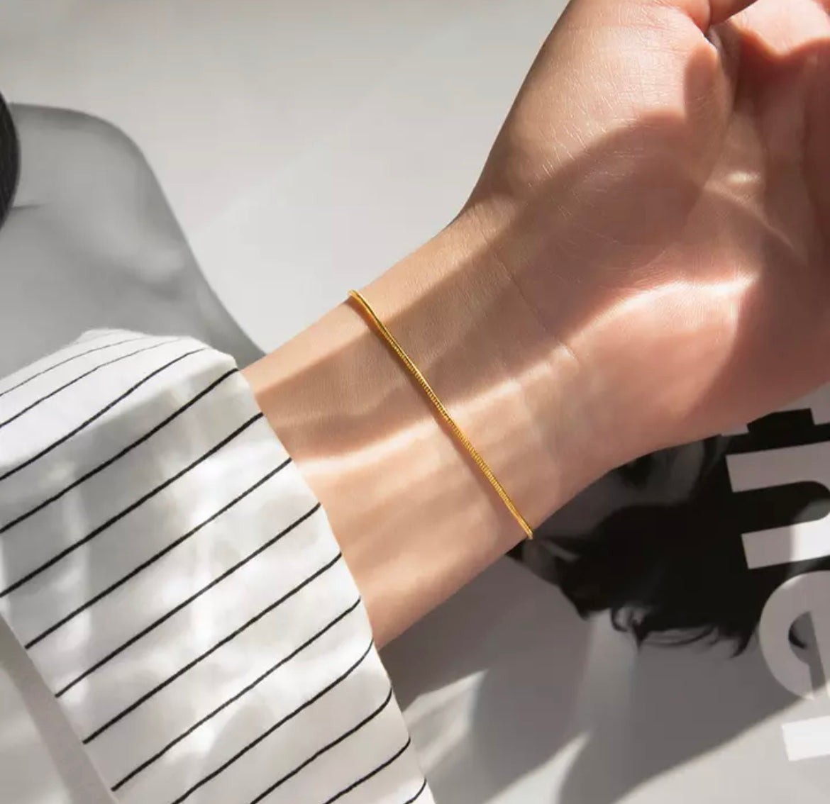 Minimalistische herenarmband met slanke vorm