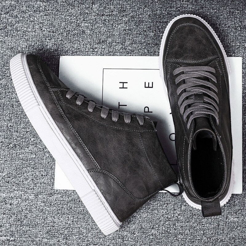 Colter - Casual herenschoenen met hoge instap