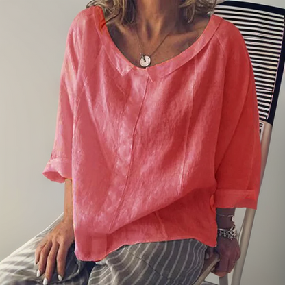 Thomassina - Losvallend vrouwenshirt met v-hals