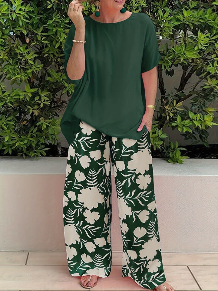 Malika - Tweedelige dames set met losse top en wijde bloemenbroek