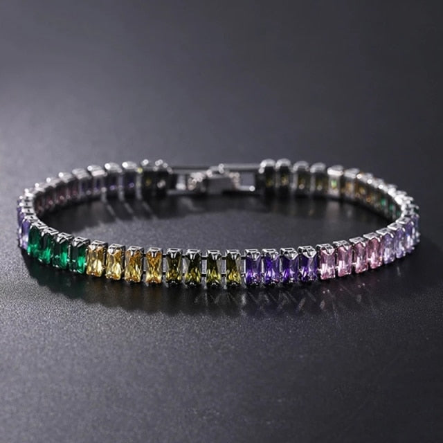 Damesarmband met ronde fonkelstenen in tennisstijl