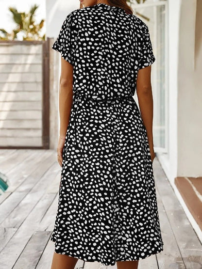 Nadezhda - V-hals zomerjurk met knoopsluiting voor dames