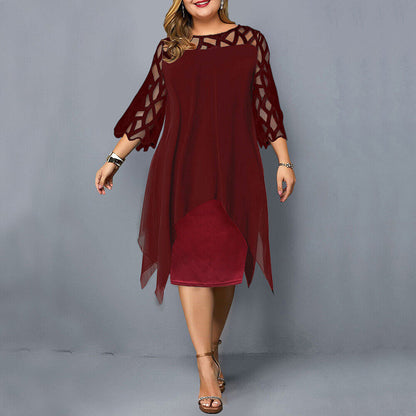 Danica - Plus size avondjurk met speels overlay design voor dames