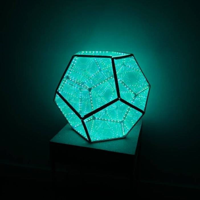 Betoverende Galaxy Spectrum space lamp