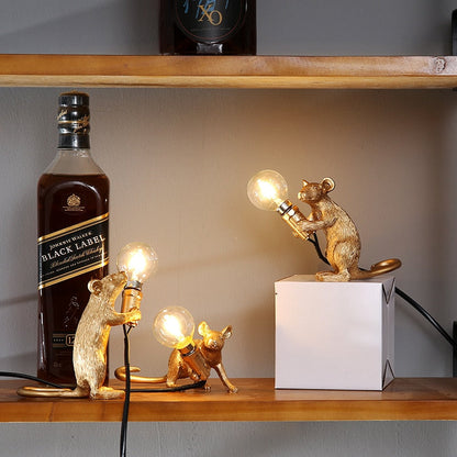 Cheeky Mouse - Creatieve en unieke tafel of kastlamp